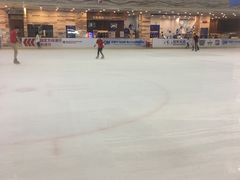 -冠军冰场(环球中心店)