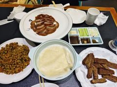 -紫光园·烤鸭·北京菜(团结湖店)