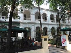 -星巴克臻选(广州沙面店)