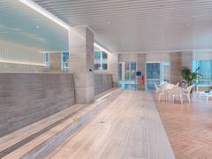 -大连星海皇冠假日酒店