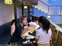 -里堂派对·独栋团建聚会小院轰趴馆(三圣乡店)