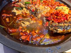-鸣记脆皮烤鱼·海鲜烤鱼(三八广场店)