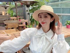 -THE CUT Rooftop顶楼牛排餐吧(环贸iapm店)