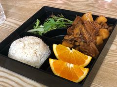 红烧牛腩-龙华中餐馆
