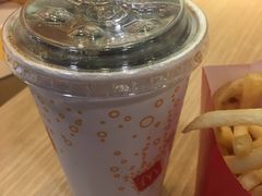 -麦当劳(百荣世贸商城店)