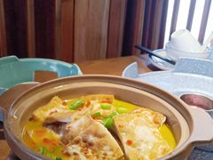招牌一面黄-举炊·寻湘记·新鲜现炒(临平西子国际店)