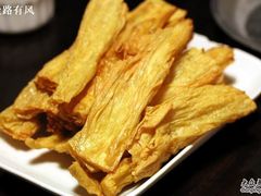 炸腐竹-冯鱼头火锅(青蓝山美食一条街店)