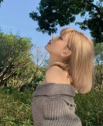 -诗悦发型烫染SALON