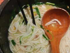 -妈妈故事米线(市府恒隆店)