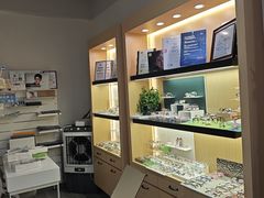 -康利眼镜·蔡司战略合作店(龙泉书房店)