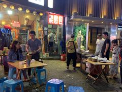 -梁憨包(南岸回龙湾店)