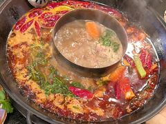 -渝井巷重庆老火锅(沈阳吉祥店)