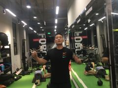 -汗水空间私教健身连锁(SM广场店)
