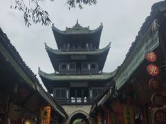 -华光驿站私房菜·黑金冠