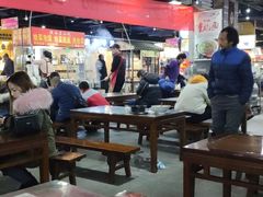 大堂-食上东新街美食街区(民乐新都会店)