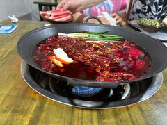 -黄潇洒老火锅(九眼桥宏济巷店)