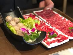 -牛村来人潮汕牛肉火锅(西单店)