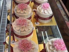 -花花卷卷·鲜食蛋糕(静安久光百货店)