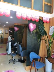 -丝客富脱发养发头皮馆