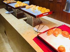 -三亚湾红树林度假酒店美食街