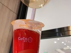 草莓红果果-CoCo都可(合生汇店)
