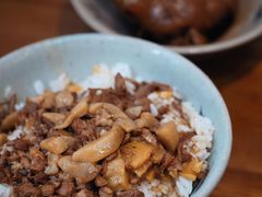 -红猪卤肉饭(大西洋美食城店)