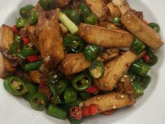 -湖南人家湘菜馆(镇江路店)