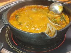 -黔三一夺夺粉酸汤火锅(百信店)