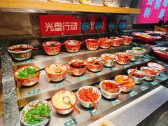 -老牌坊云南鱼豆花火锅(哈西万达店)