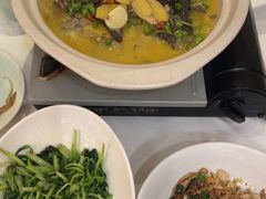 -饭怕鱼·黄焖鲟龙鱼(湖大店)