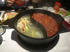 -钢管厂五区小郡肝串串香(滨江店)