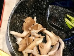 平菇-哥老官重庆美蛙鱼头(宝山龙湖店)