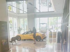 -莲花跑车(国贸商城店)