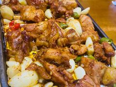 -老东镇啤酒屋海鲜加工·蒸汽海鲜·海鲜烧烤(台东店)