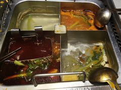 -海底捞火锅(新松江路店)
