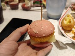 -龍歌自助小火锅(芝罘万达店)