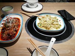 -山城外·非遗酸菜鱼(蜀都万达店)