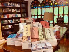 -果戈里书店