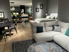 -罗奇堡家具(淮海西路店)