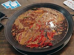 -黄潇洒老火锅(九眼桥宏济巷店)