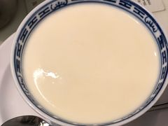 牛奶公司奶冻-新大咀港式茶餐厅(宝山万达店)
