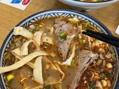 -八百里牛肉汤(盖饭·锅贴·万象城店)