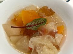 秋梨木瓜桃胶-锦色烤鸭·本地菜(学院路店)