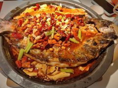 -鸣记脆皮烤鱼·海鲜烤鱼(三八广场店)