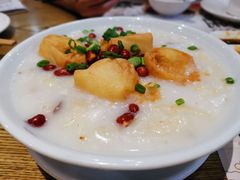 荔湾艇仔粥-赏点粤式点心(广州塔店)