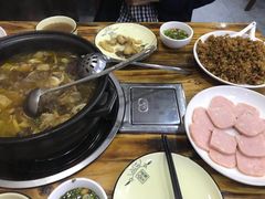 -菌之家·专业纯野生菌火锅·特色炒菌