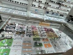 -精视达眼镜•专业儿童配镜中心(学府大道店)