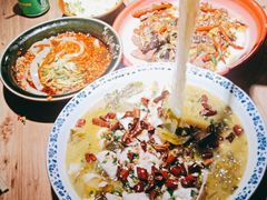 -先启半步颠小酒馆(常熟万达广场店)
