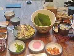 -明洞阿姨·韩式酱蟹烤肉·创意料理(三元桥店)