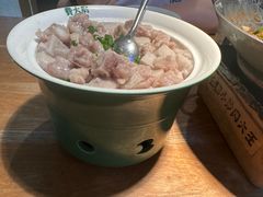 香芋蒸排骨-费大厨辣椒炒肉(万家丽一店)